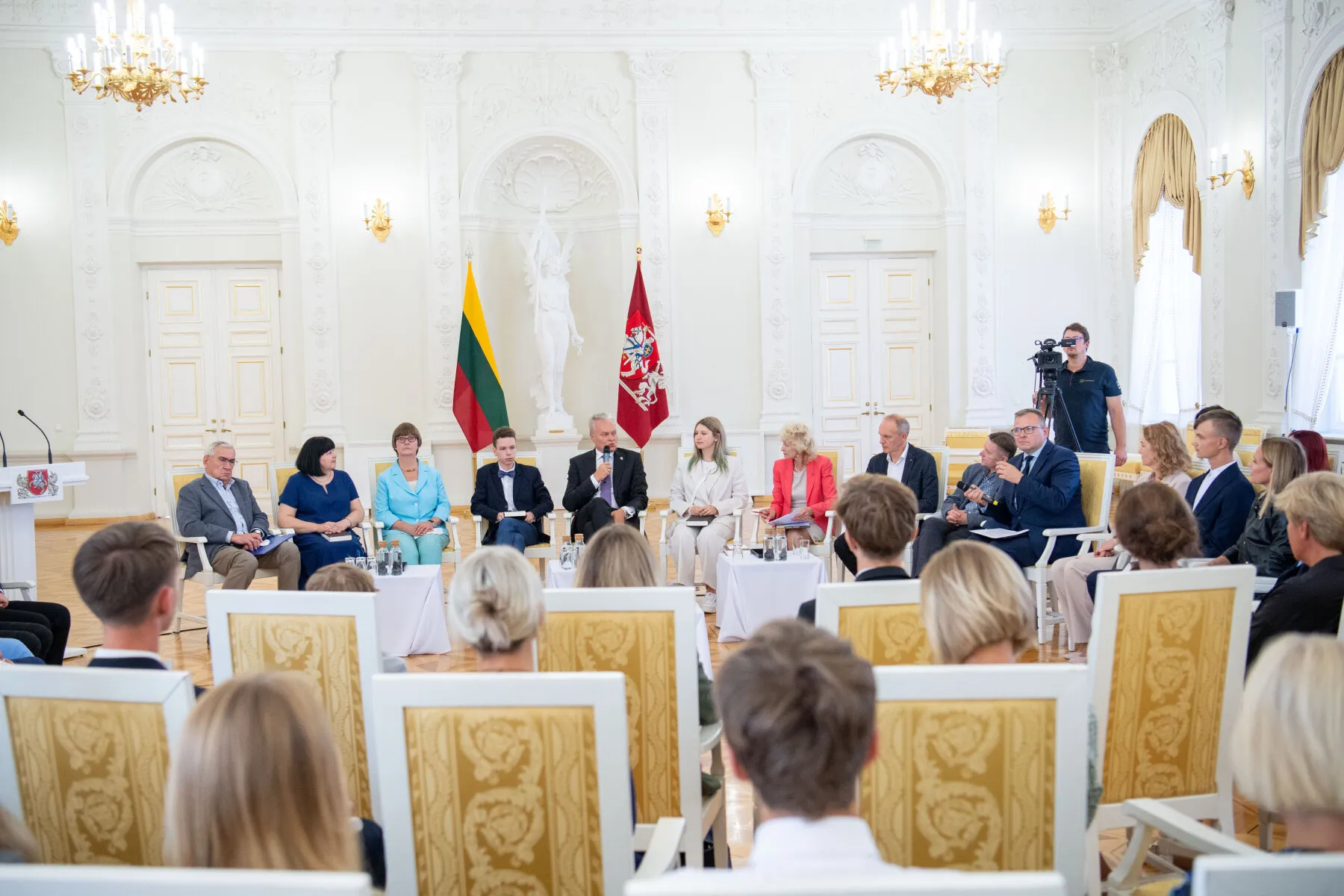 Rugsėjis su Aušra